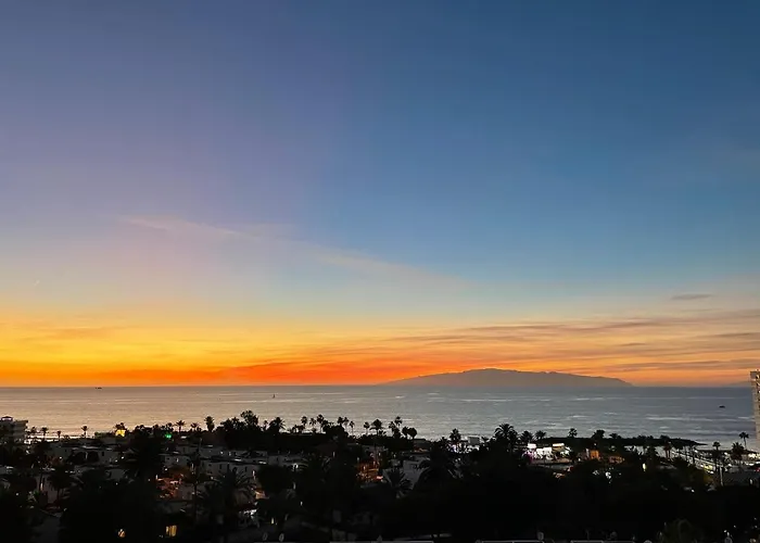 Cozy Ocean And La Gomera View 公寓